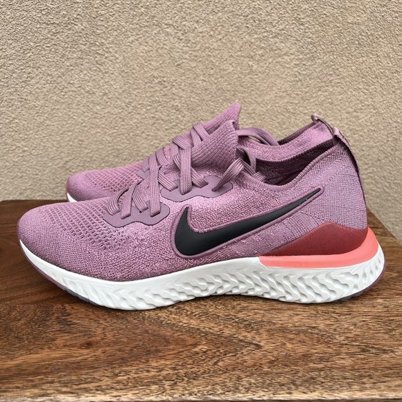 Nike Epic React Flyknit 2 Plum Dust Low Top Running Shoes BQ8927-500 Womens NEW - Picture 3 of 7